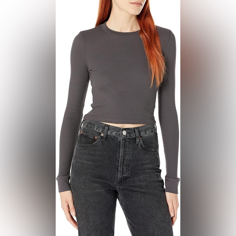 MONROW Thermal Cropped Long Sleeve Top in Faded Black